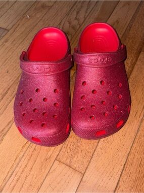 CROCS unasex Glitter Clog in Red women’s sz 10 new